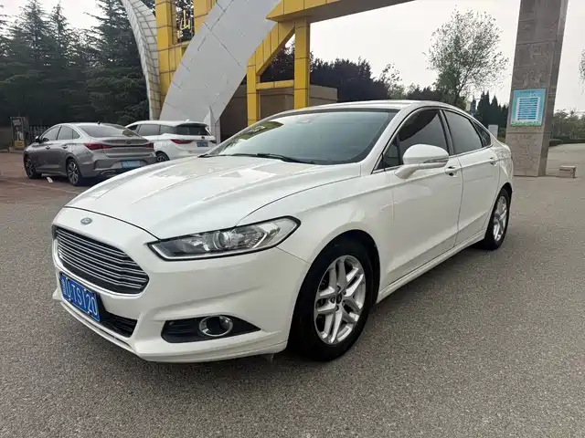 Ford Mondeo Mondeo 2013 1.5l Gtdi180 Fashion Model