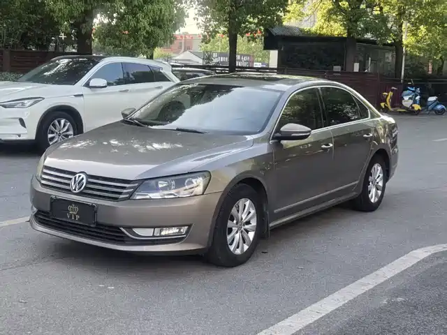 Volkswagen Passat Passat 2014 1.8tsi Dsg Premium Edition — фото