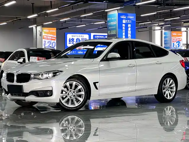 Bmw Bmw 3 Series Gt Bmw 3 Series Gt 2018 320i Fashion Model