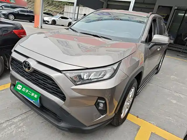 Toyota Rav4 Rongfang Rav4 Rongfang 2023 2.0l Cvt Two-Wheel Drive Urban Version — фото