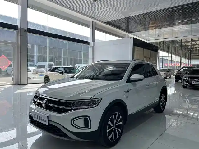 Volkswagen T-Roc Tange T-Roc 2024 280tsi Dsg Two-Wheel Drive Time Version — фото
