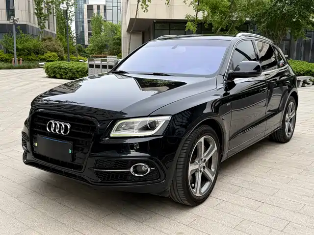Audi Audi Q5 (Imported) Audi Q5 Imported 2013 45 Tfsi Quattro Sporty — фото