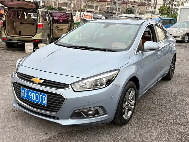 Chevrolet Cruze Cruze 2015 1.4t Dcg Flagship Version