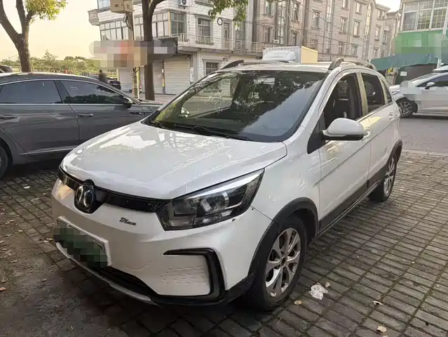 Baic New Energy Baic New Energy Ec5 Baic New Energy Ec5 2019 New Shang Edition — фото