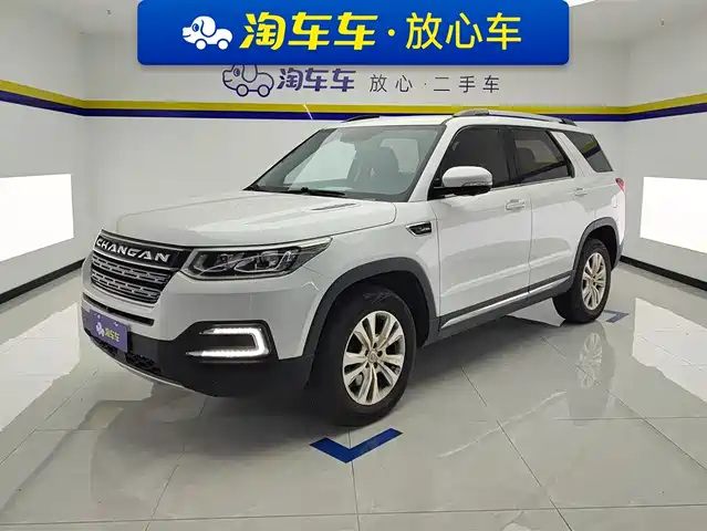 Chang'An Changan Cs95 Changan CS95 2018 2.0T four-wheel drive Honor Edition