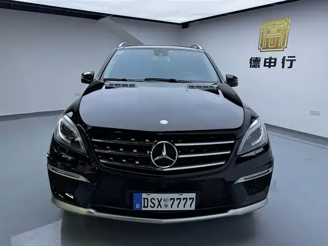Mercedes-Benz Mercedes-Benz M-Class Amg Mercedes-Benz M-Class AMG 2015 AMG ML 63