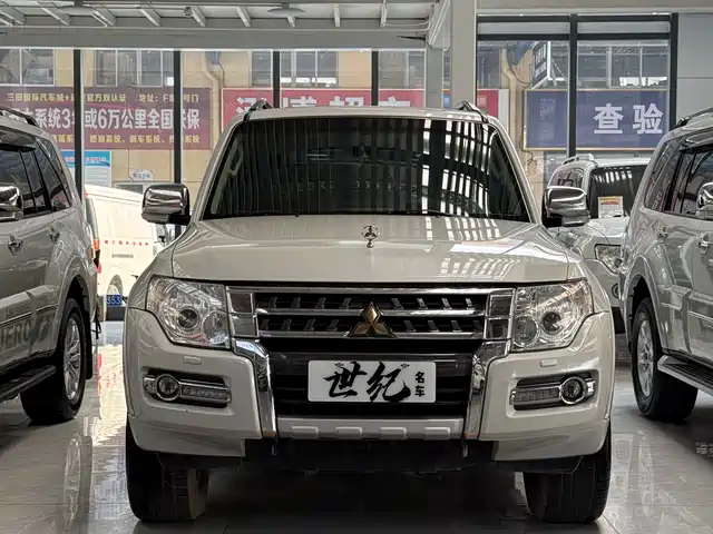 Toyota Land Cruiser (Imported) Land Cruiser (Imported) Lc76 2024 4.0l Automatic — фото