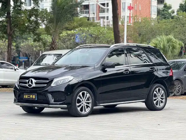 Mercedes-Benz Mercedes-Benz Gle Mercedes-Benz Gle 2016 Gle 300 D 4matic — фото