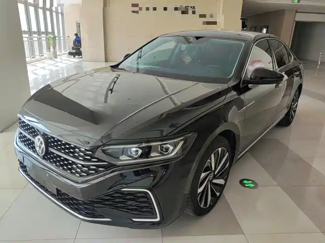 Volkswagen Passat Passat 2022 330tsi Starry Sky Deluxe Edition — фото