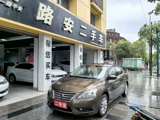 Nissan Sylphy Sylphy 2012 1.6xl Manual Luxury Version — фото