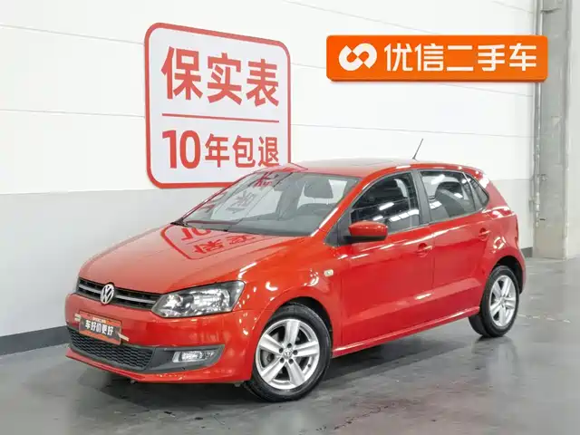 Volkswagen Polo Polo 2011 1.4l Automatic Stylish Version — фото