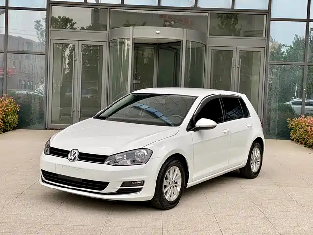 Volkswagen Golf Golf 2016 1.6l Manual Fashion Model