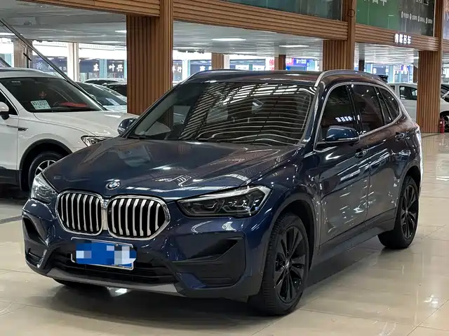 Bmw Bmw X1 Bmw X1 2021 Sdrive20li Fashion Model — фото