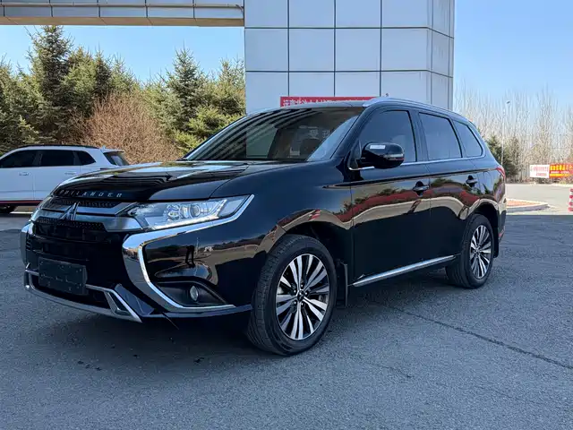 Mitsubishi Outlander Outlander 2021 2.0l 2wd Enjoy Edition 5 Seats — фото