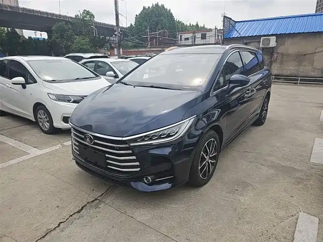 Byd Song Max Song Max 2017 1.5t Automatic Smart Connection Premium Model 7 Seats — фото