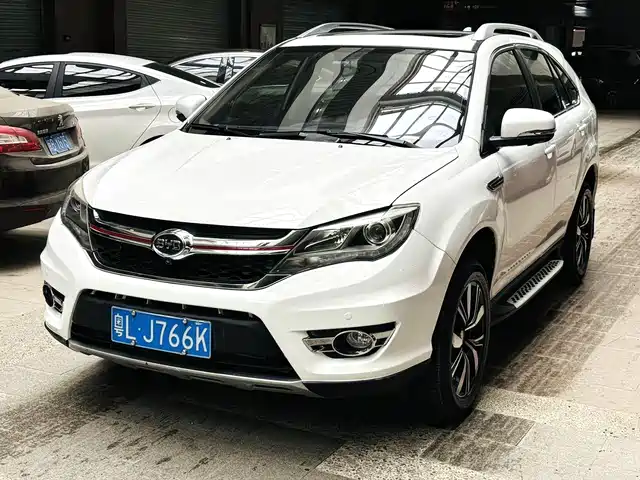 Byd Byd S7 Byd S7 2017 2.0t Automatic Premium Model — фото