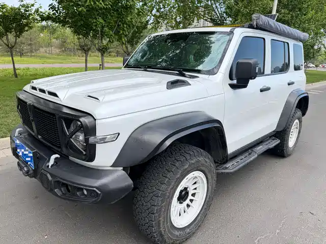 Tank Tank 300 Tank 300 2023 Off-Road Version 2.0t Conqueror — фото