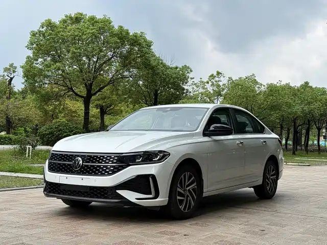 Volkswagen Lavida Lavida 2024 300tsi Dsg Starry Sky Leading Edition — фото