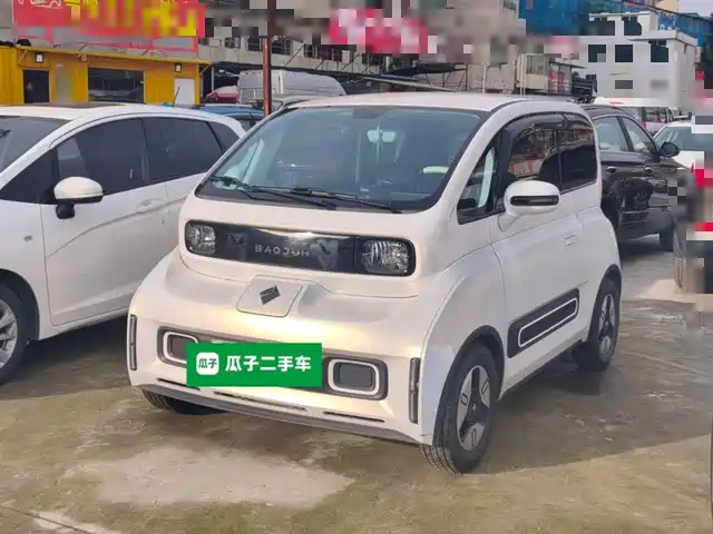Baojun Baojun Kiwi Ev Baojun Kiwi Ev 2022 Artist’S Light Edition Lithium Iron Phosphate
