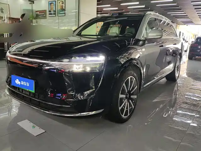 Aito Asks The World Wenjie M9 Wenjie M9 2024 Extended Range Ultra Version 42kwh 6-Seater Version