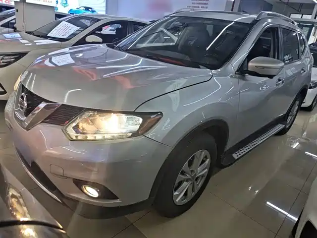 Nissan Qijun X-Trail 2014 2.5l Cvt Deluxe Edition 4wd — фото
