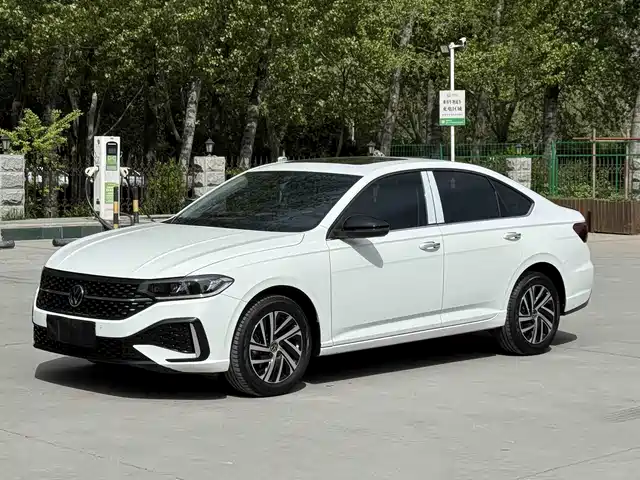 Volkswagen Lavida Lavida 2024 300tsi Dsg Starry Sky Leading Edition