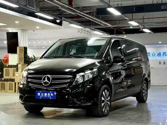 Mercedes-Benz Vito Vito 2023 2.0t Elite Edition 7 Seats