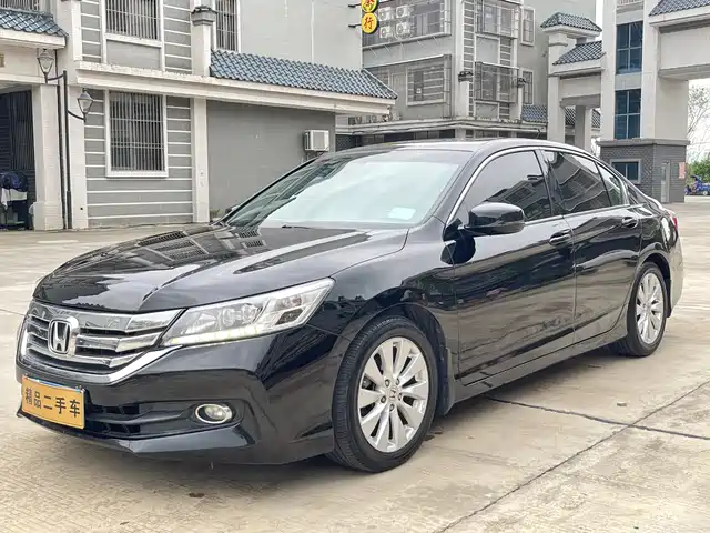 Honda Accord Accord 2014 2.4l Exn Deluxe Navigation Edition — фото