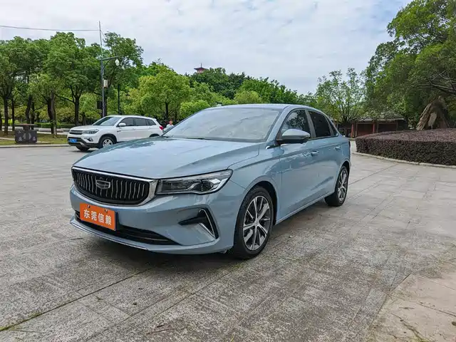 Geely Automobile Emgrand Emgrand 2023 4th Generation Champion Edition 1.5l Cvt Premium Type — фото