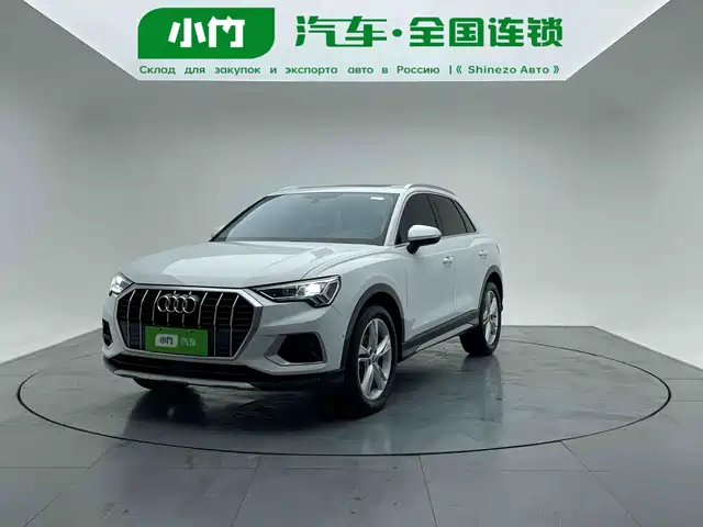 Audi Audi Q3 Audi Q3 2022 35 Tfsi Fashionable And Elegant — фото