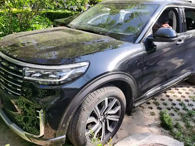 Ford Explorer Explorer 2023 Ecoboost 285 Four-Wheel Drive Titanium Version 7 Seats — фото