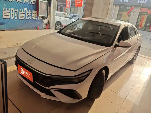 Hyundai Elantra Elantra 2023 1.5l Cvt Lux Premium Edition