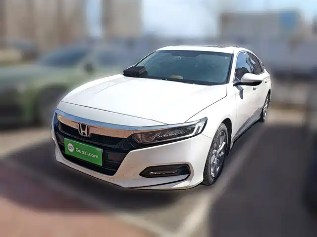 Honda Accord Accord 2018 260turbo Elite Edition National V — фото