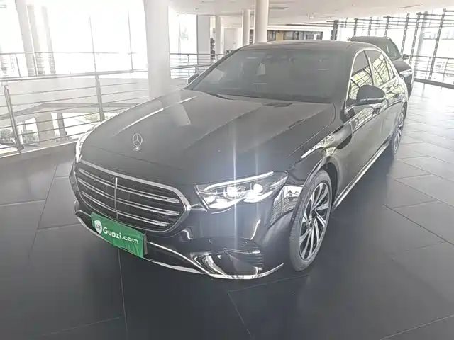 Mercedes-Benz Mercedes-Benz E-Class Mercedes-Benz E-Class 2025 E 300 L Luxury Model — фото