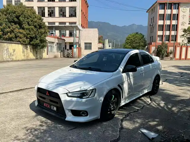 Mitsubishi Winged God Wingshen 2013 Fashion Edition 1.8L Manual Smart Type