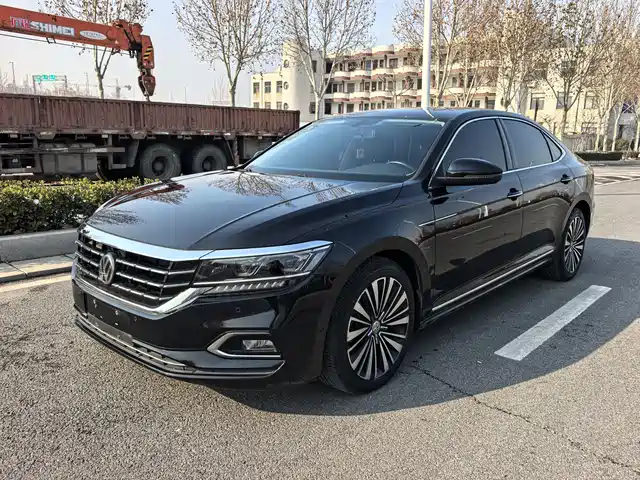 Volkswagen Passat Passat 2020 Facelift 330tsi Deluxe Edition National Vi — фото