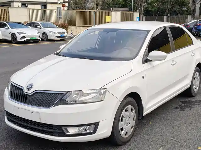 Skoda Xin Rui Xinrui 2015 1.6l Manual Model Selection