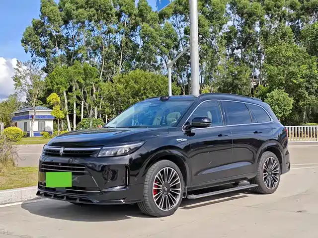 Aito Asks The World Wenjie M7 Wenjie M7 2024 1.5t Intelligent Driving Four-Wheel Drive Max Edition 5 Seats
