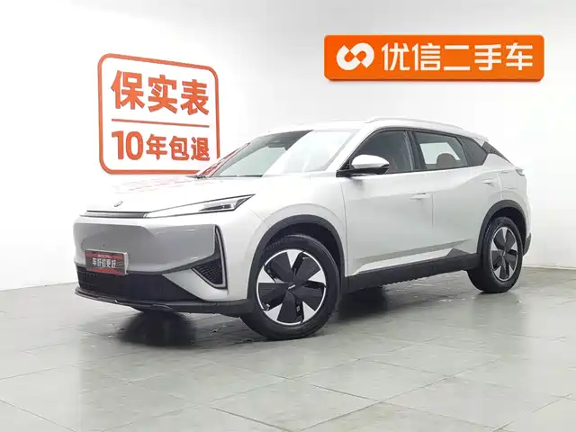 Dongfeng Fengshen Dongfeng Fengshen L7 Dongfeng Fengshen L7 2024 205 Plus