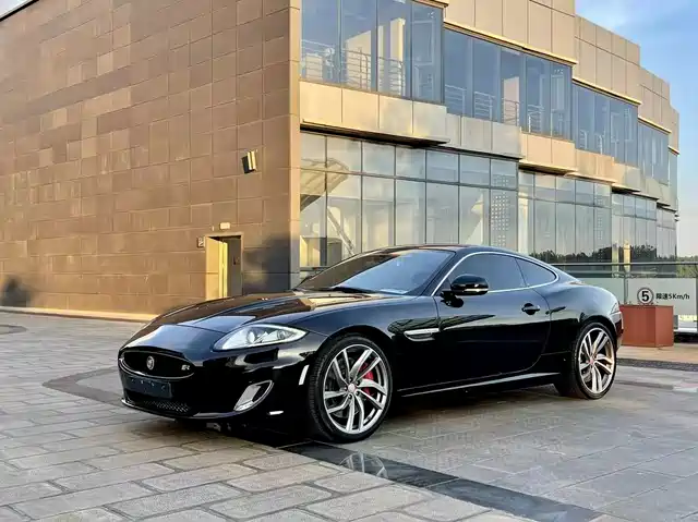 Jaguar Jaguar Xk Jaguar Xk 2012 Xkr 5.0l Supercharged Hardtop Version — фото