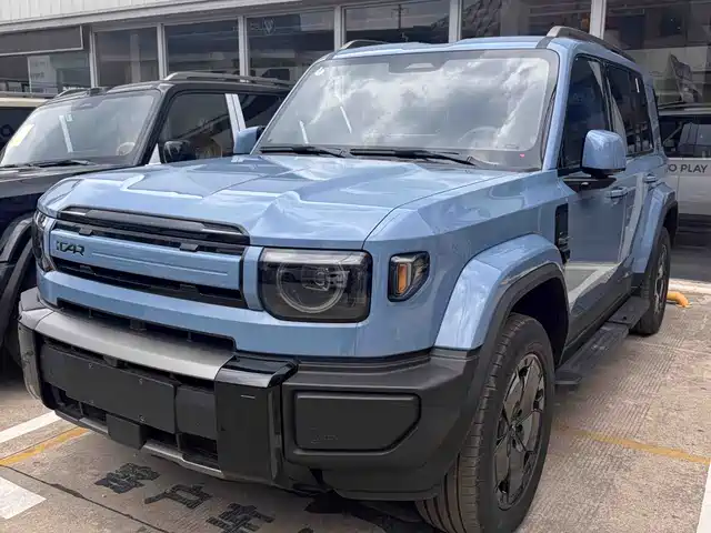 Автомобиль из Китая — фото