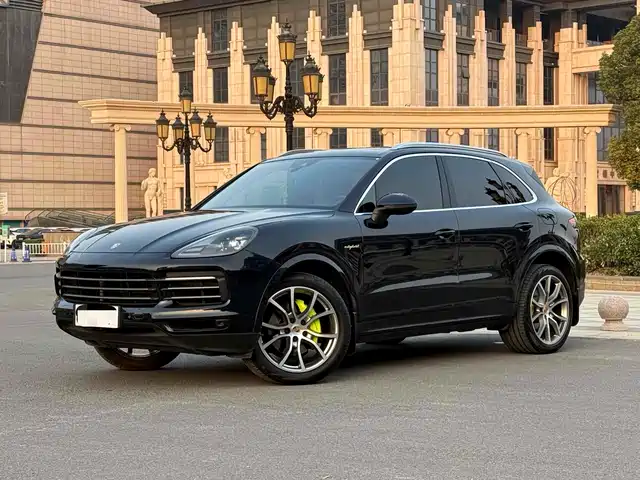 Porsche Cayenne New Energy Cayenne New Energy 2023 Cayenne E-Hybrid 2.0t — фото