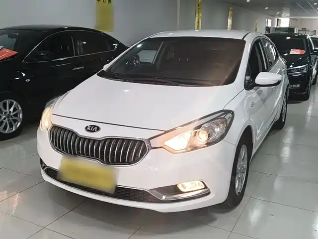 Kia Kia K3 Kia K3 2015 1.6l Manual Gl