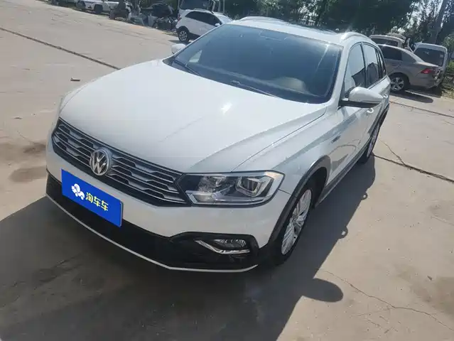 Volkswagen C-Trek Weiling C-Trek Weiling 2018 230tsi Dsg Comfort Model — фото