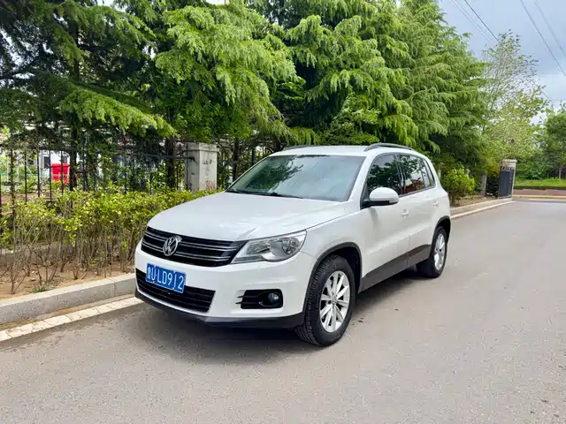 Volkswagen Tiguan Tiguan 2012 1.8tsi Automatic Two-Wheel Drive Fashion Version — фото