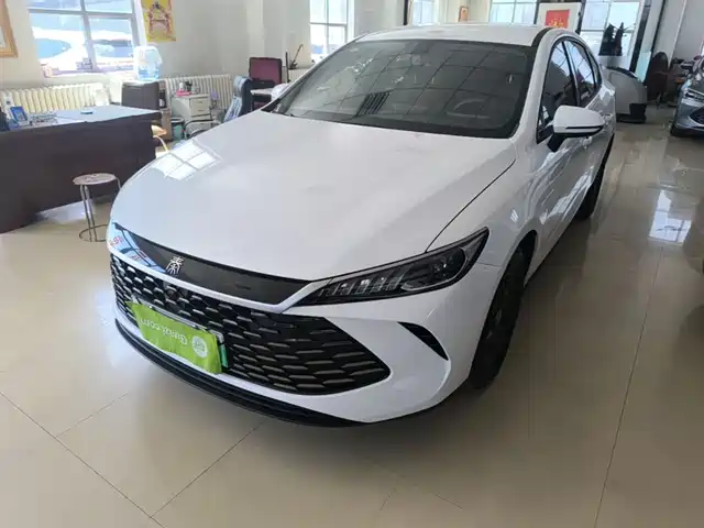 Byd Qin Plus Qin Plus 2025 Dm-I Smart Driving Version 55km Leading Model