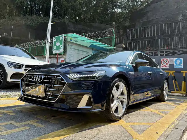 Audi Audi A7l Audi A7l 2022 45 Tfsi S-Line Dream Future Edition