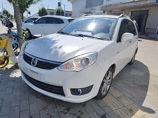 Suzuki Liana A6 Liana A6 2015 Hatchback 1.4l Manual Version