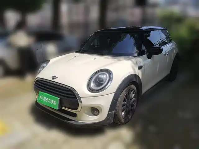 Mini Mini Mini 2019 1.5t Cooper Classic — фото