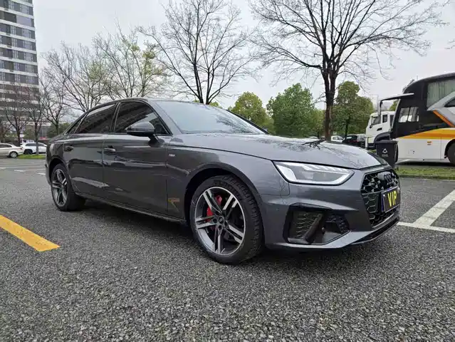 Audi Audi A4l Audi A4l 2022 40 Tfsi Luxury And Dynamic Model